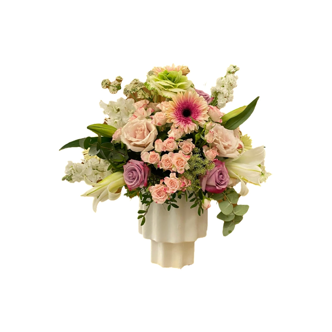 MIXED FLOWER IN VASE
